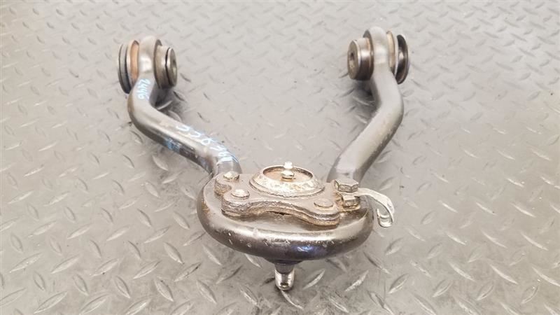 96-99 Chevrolet Tahoe 4x4 Front Right Passenger Upper Control Arm OEM 15617830