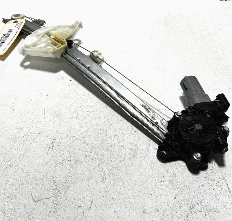 ACURA TLX 2015-2020 FRONT RIGHT PASSENGERSIDE DOOR WINDOW REGULATOR & MOTOR OEM