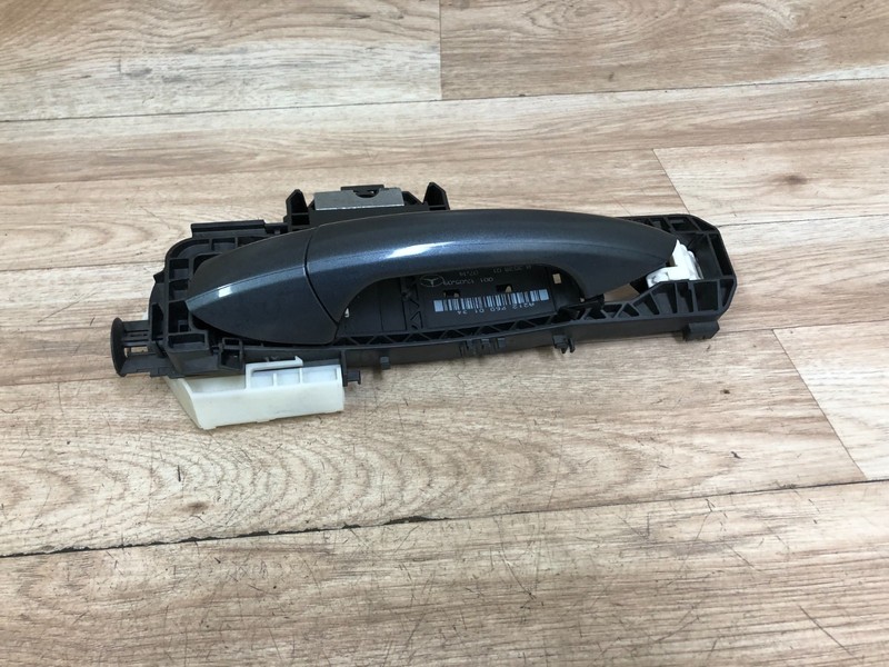MERCEDES BENZ OEM W212 E350 E550 REAR DRIVER SIDE EXTERIOR DOOR HANDLE 10-13