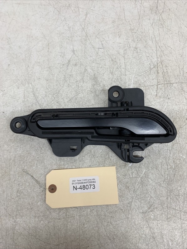 21-23 TESLA MODEL 3 REAR RIGHT SIDE EXTERIOR DOOR HANDLE 1528115-10-D 48073 B41