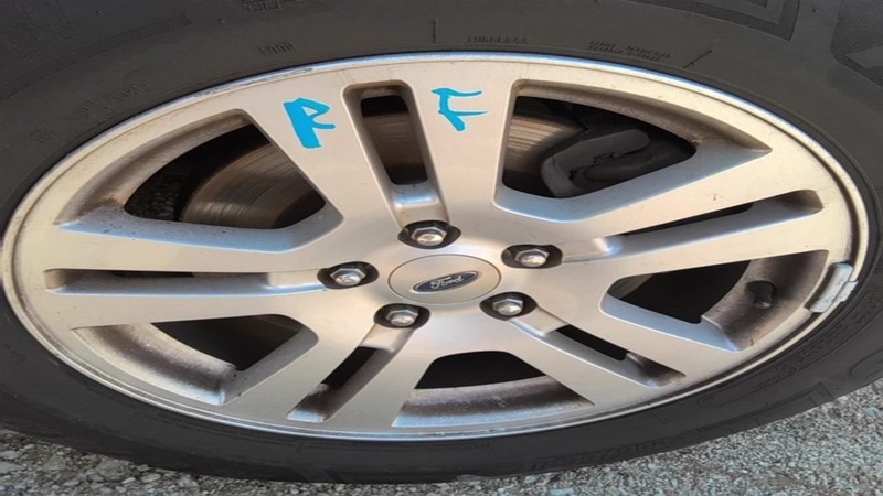 Wheel 17x7-1/2 5 Split Spokes Painted Aluminum Fits 07-10 EDGE 1598885
