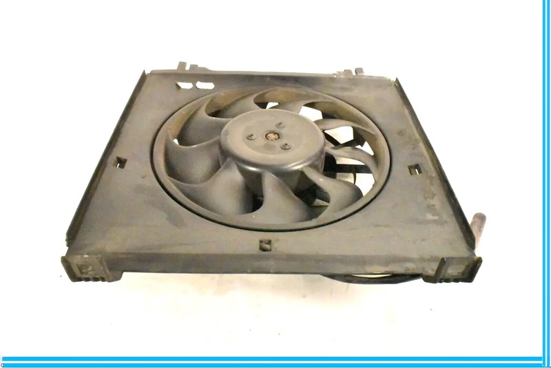 97-04 Porsche Boxster Right Side Radiator Cooling Fan w/ Shroud 99662403502 OEM