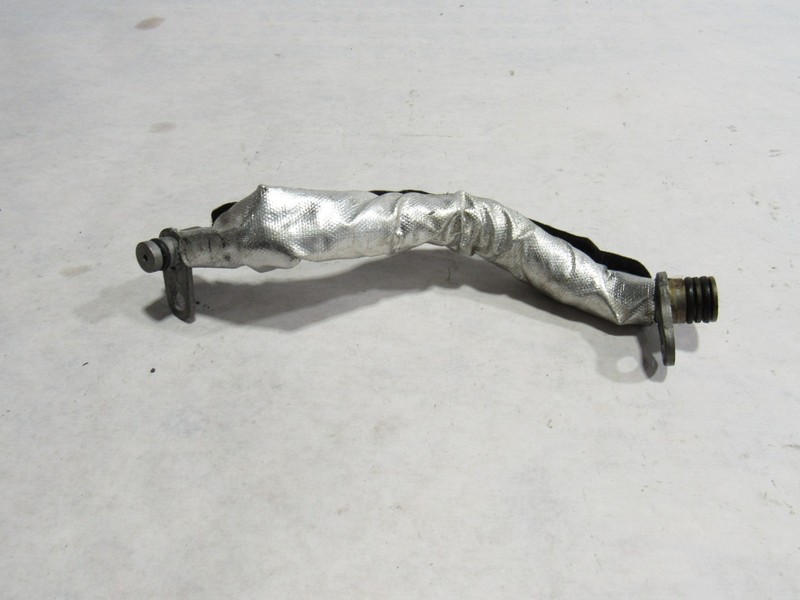 18-21 Aston Martin Vantage 2019 4.0L Oil Feed Line Pipe Hose Tube :A