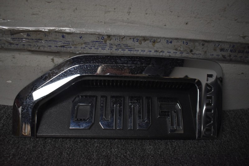 2018-2021 FORD F250 LARIAT FENDER GRILLE LEFT SIDE FACTORY OEM