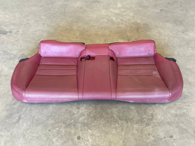⭐2015-2020 LEXUS IS300 REAR LOWER SEAT CUSHION BENCH PAD BUCKLE RED OEM LOT2634