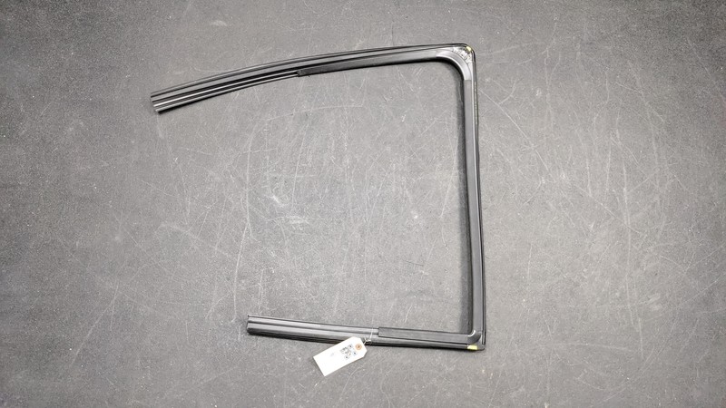 Rear Right Door Window Glass Run 2021 Chevrolet Spark 42389909 2016-2020