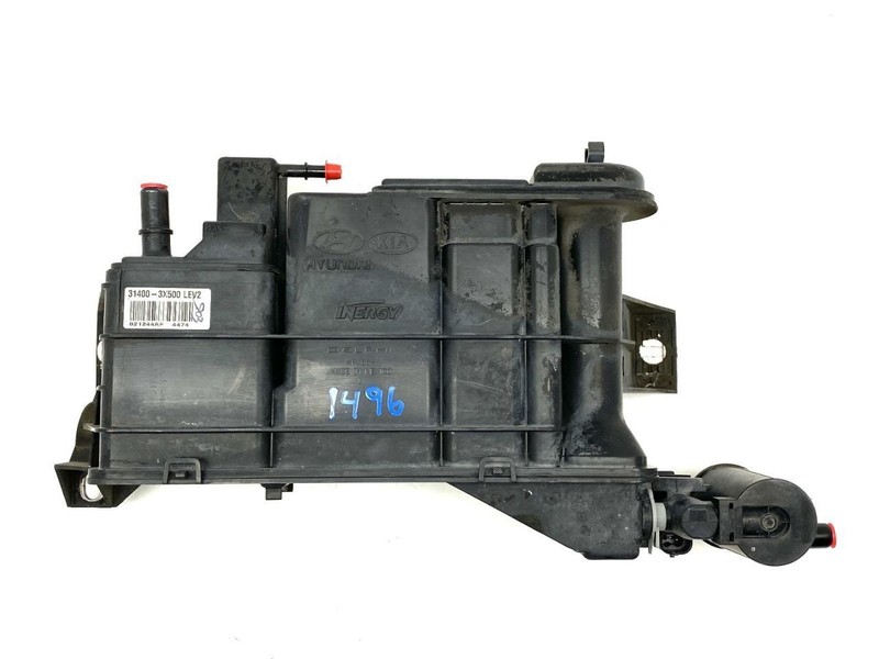 Fuel Vapor Evap Charcoal Canister Fits 2011-2016 Hyundai Elantra Sedan 87946