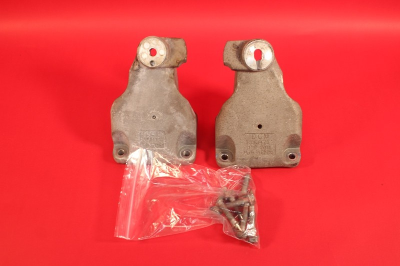 2009-2015 CTS-V Motor Mount Stand Pair 15234762 15234761 OEM *USED*