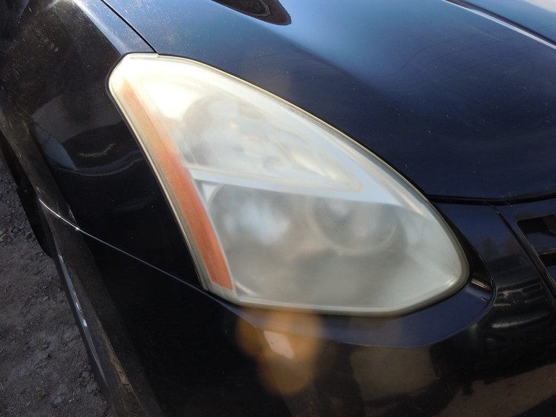 2008-2010 Nissan Rogue Halogen Headlight Passenger Right