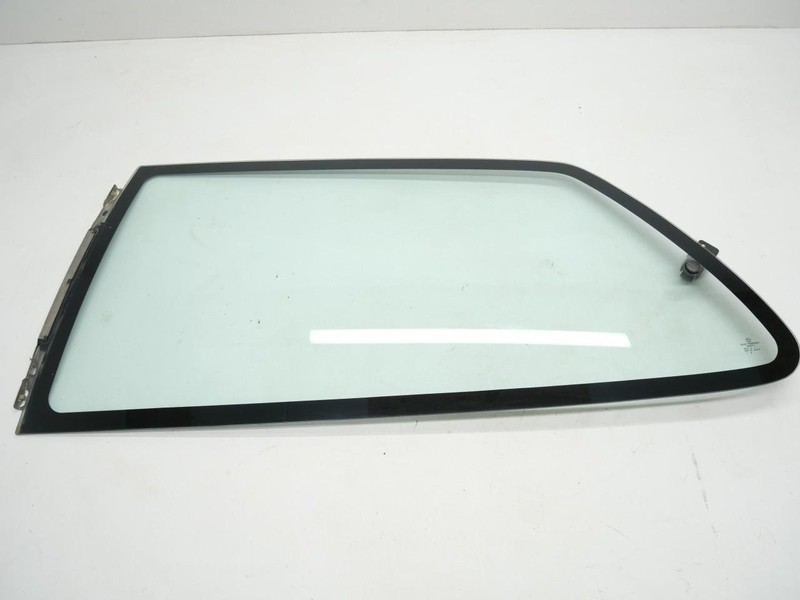 1988-1991 Honda Civic EF DX Hatchback Driver Left Side LH Quarter Glass OEM
