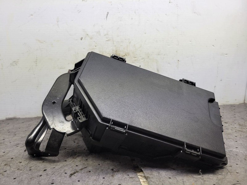 Fuse Junction Box Engine Compartment Turbo Fits 21-22 ACCORD 1773443