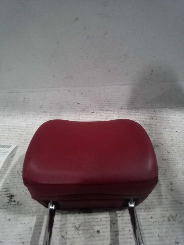 2020 KIA Stinger Driver Side Headrest WHITE OEM 6293153 89K Miles