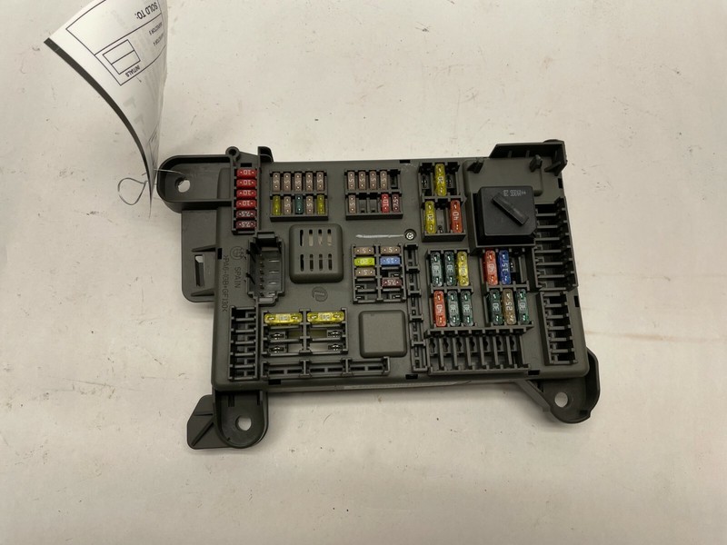 2007-2014 BMW X5M X6M Power Distribution Box Rear Fuse Box Body Control Module