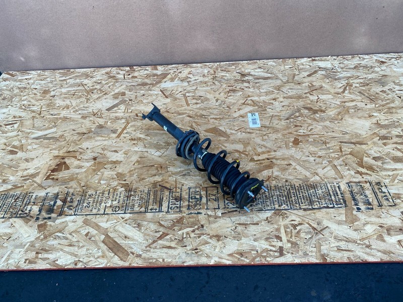 INFINITI M37 M56 M35H Q70 2011-2019 OEM REAR SHOCK RWD (FITS LEFT & RIGHT). 87K