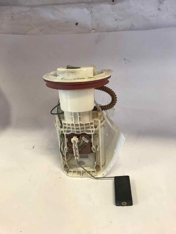 Fuel Pump JETTA 06 07