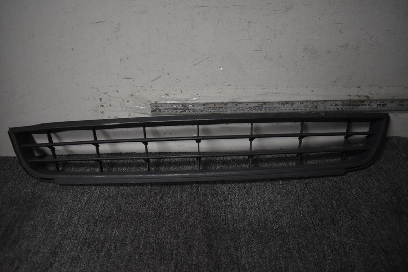 2011-2014 VOLKSWAGEN JETTA S LOWER GRILLE FACTORY OEM