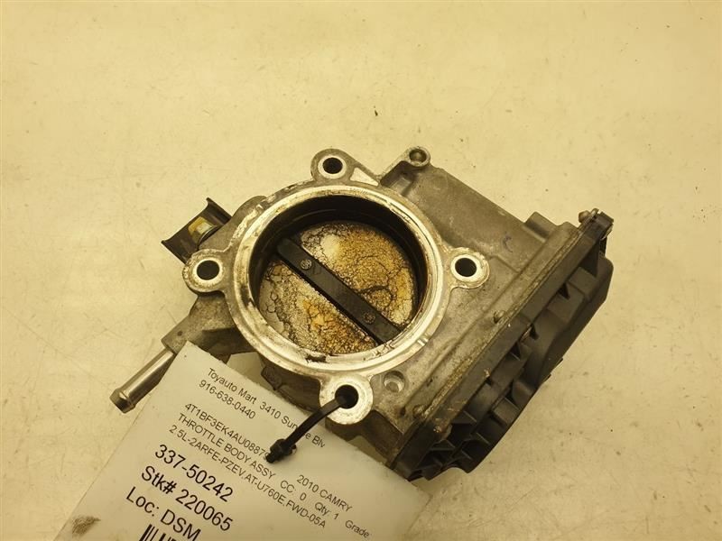 10-17 TOYOTA CAMRY 4 CYL 2.5L ENGINE THROTTLE BODY ASSEMBLY