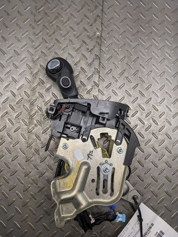 2005-2010 Honda Odyssey Automatic Transmission Gear Floor Shifter Lever A1154059