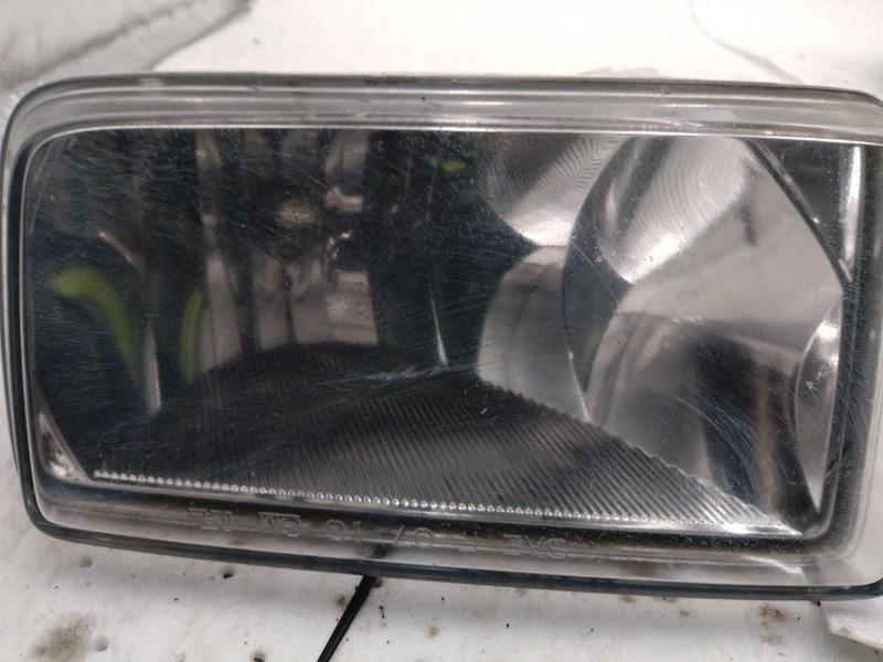2013 Chevrolet Silverado 1500 Left Fog Light Assembly Black 379099 Used
