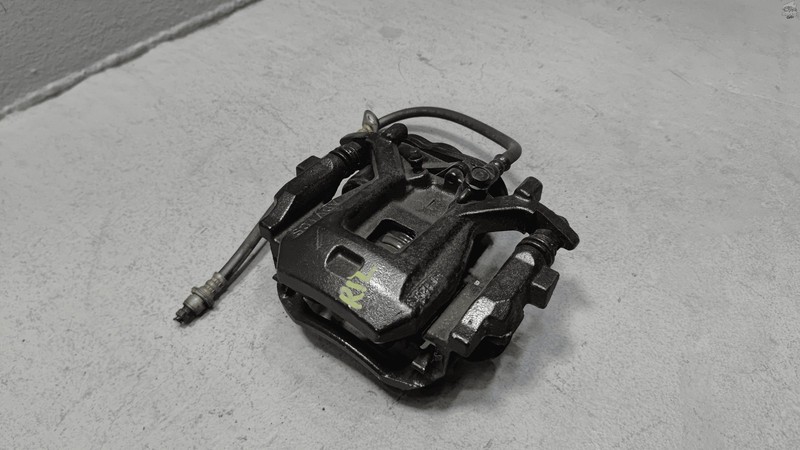 TOYOTA CAMRY REAR LEFT DRIVER SIDE BRAKE CALIPER & ACTUATOR ELECTRO OEM 2018-24