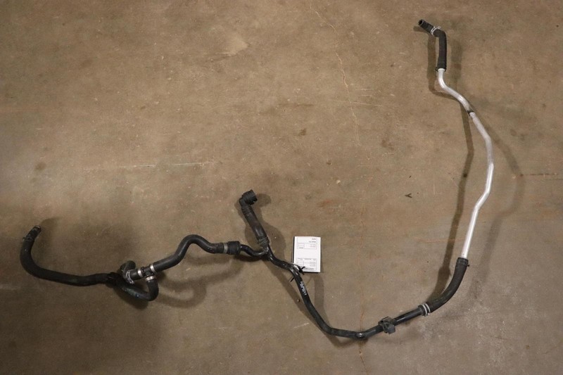 2019-2023 VW VOLKSWAGEN ATLAS 3.6L ENGINE COOLANT WATER HOSEPIPE TUBE OEM