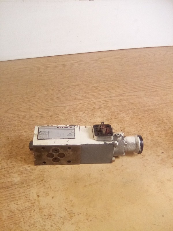 Rexroth DBET-51/200G24N9 Valve "READ DESCRIPTION"
