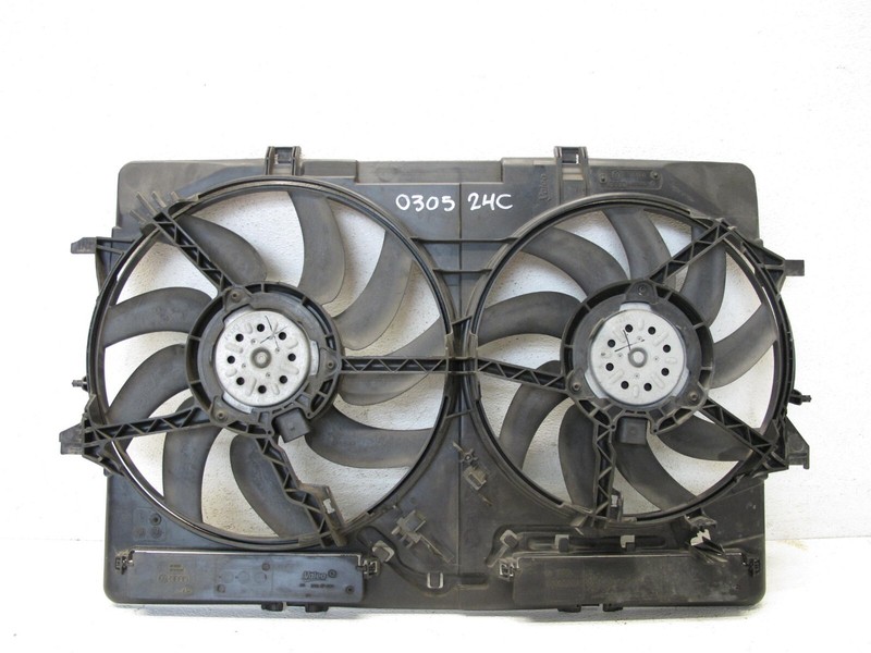 08-17 Audi B8 A4 A5 A6 Q3 Q5 Radiator Cooling Fan Assembly OEM 03052
