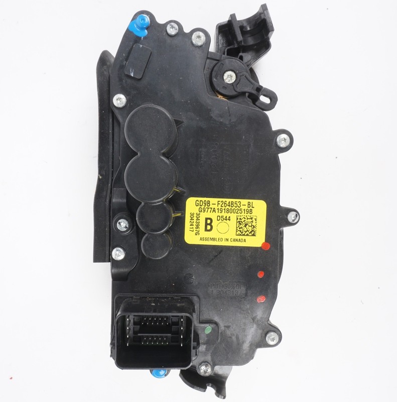 2017 - 2020 Lincoln Continental Rear Left Door Lock Latch Actuator OEM