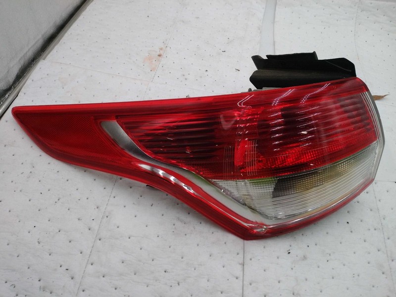 Used Left Tail Light Assembly fits: 2013 Ford Escape quarter panel mounted Left