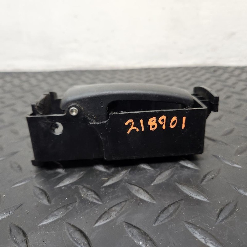 10-13 Ford Transit Connect Front Left Interior Door Handle OEM 9T1Z-6122667-A