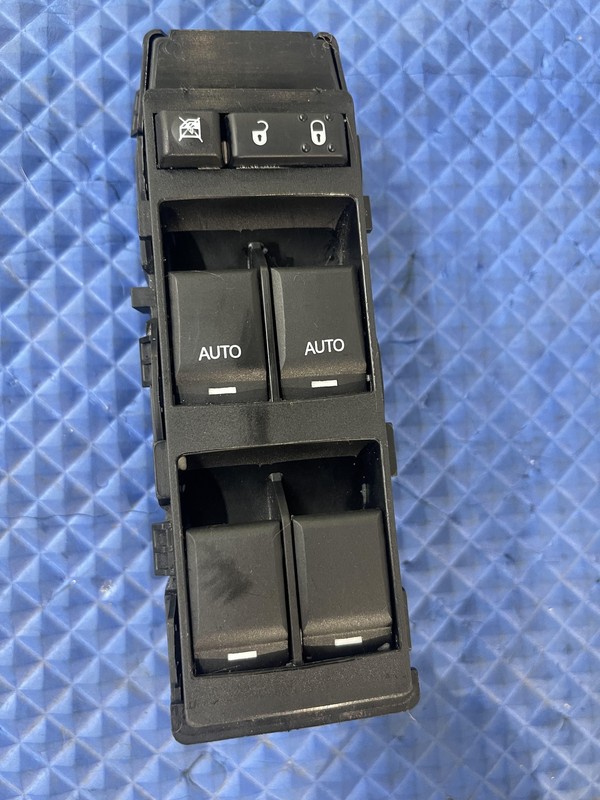 2005-2010 Chrysler 300 Driver Master Switch Tested Oem