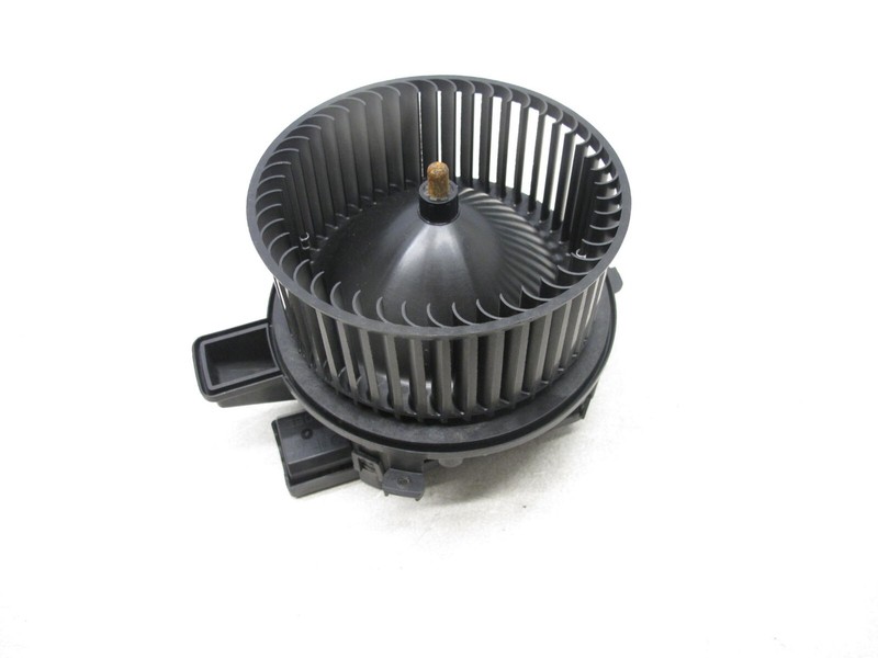 17-24 AUDI B9 A4 S4 A5 A6 A7 A8 Q5 AC HEATER CLIMATE BLOWER MOTOR FAN OEM 021025