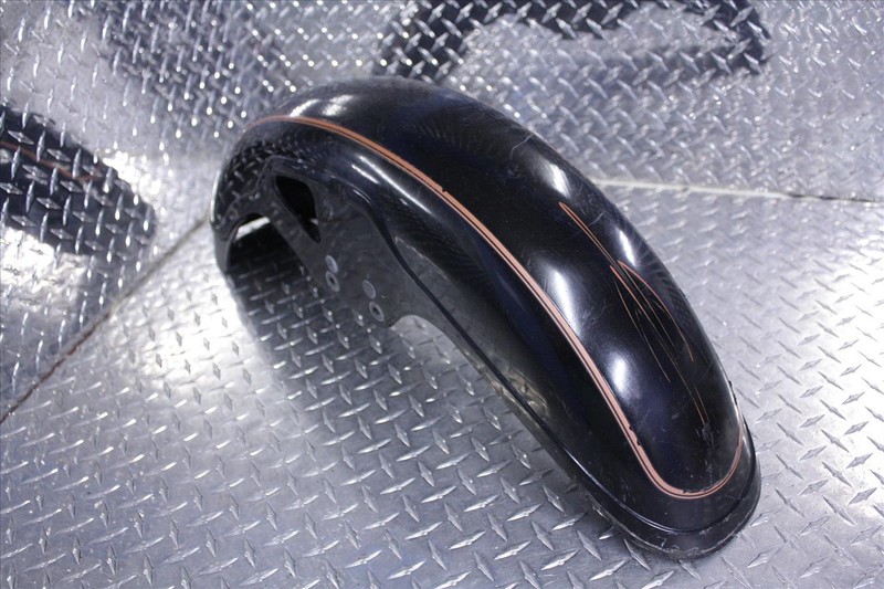 83 YAMAHA XVZ12 T VENTURE FRONT FENDER MUD GUARD WHEEL COVER XVZ 1200