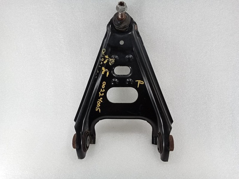 2005-2015 Smart Fortwo Passion IC 50585 Front Control Arm 4513300010