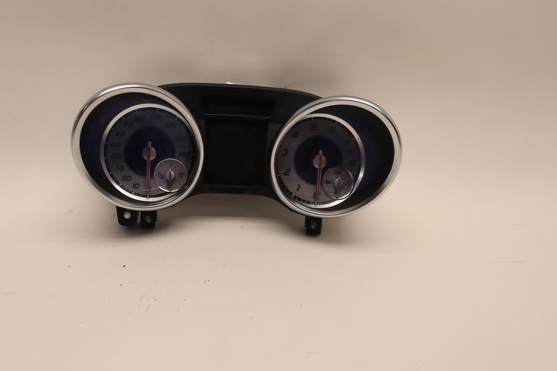 2012-2013 MERCEDES SLK250 R172 INSTRUMENT CLUSTER GAUGE SPEEDOMETER OEM