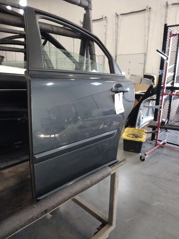 2011 Volvo 40 Series Left Rear Door Blue Good Condition 185524 NJ25-23118