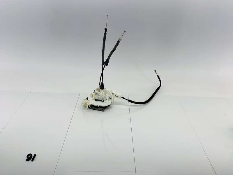 15-23 JEEP RENEGADE REAR RIGHT SIDE DOOR LOCK LATCH ACTUATOR & CABLE OEM