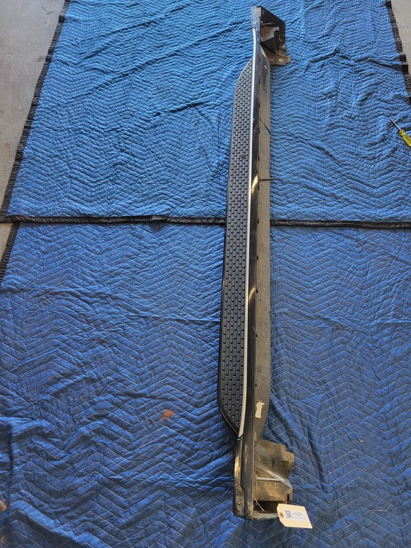 2022-2024 JEEP WAGONEER Left Driver Running Board Step OEM 5.7L RWD