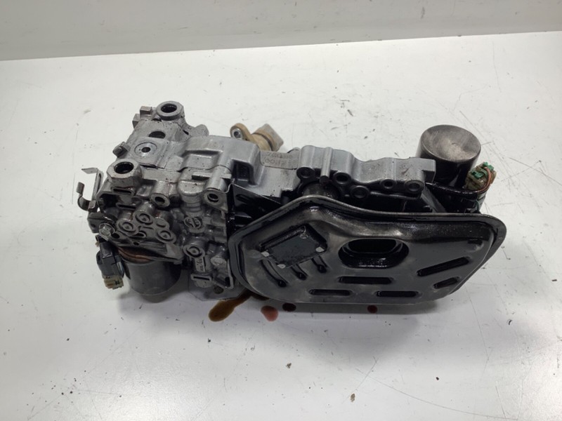 96-00 Honda Civic HX Automatic Transmission Valve Body Assy 27000-P4V-030 OEM