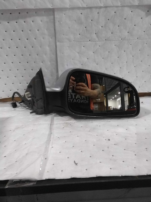 Used Right Door Mirror fits: 2012 Chevrolet Malibu Power w/o light sensitive opt