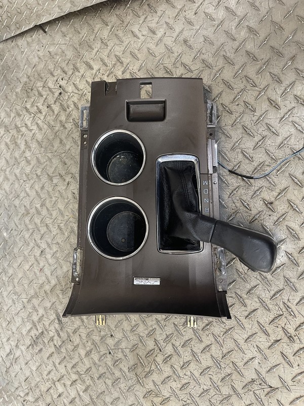 2011 - 2014 FORD EDGE OEM BROWN CENTER CONSOLE CUPHOLDER SHIFTER BEZEL TRIM