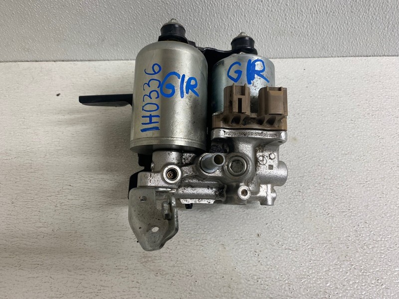 2015 Toyota Prius C 15" Wheel VIN B3 Electric Power Brake Booster Regulator Pump