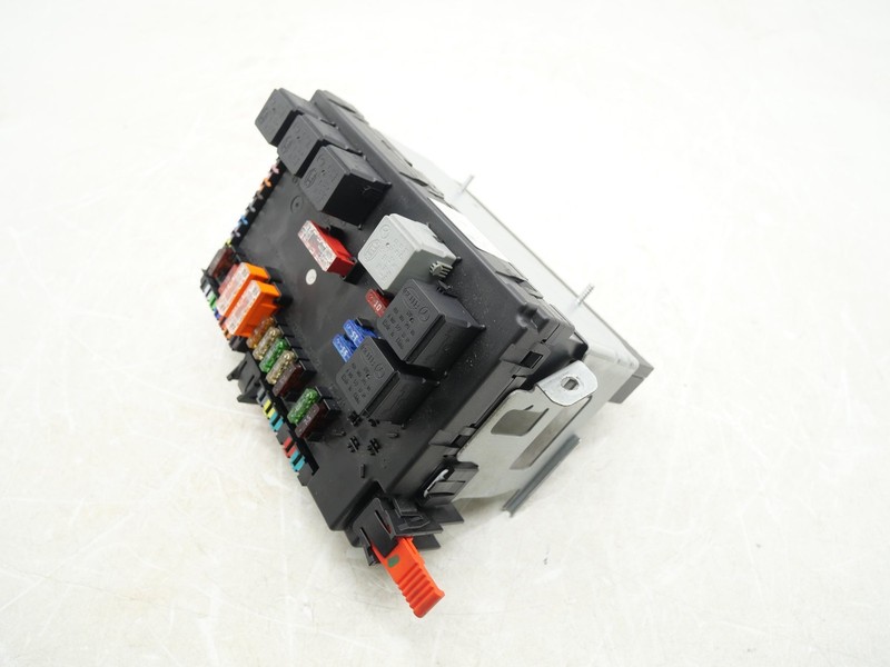 Used Rear Cabin Fuse Relay Junction Box 2007-2013 Mercedes Benz S550 4.6L OEM