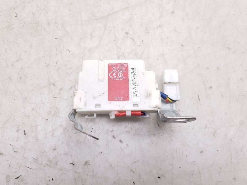 2008 TOYOTA PRIUS 1.5L FWD AT INDOOR OSCILLATOR CONTROL MODULE ECM