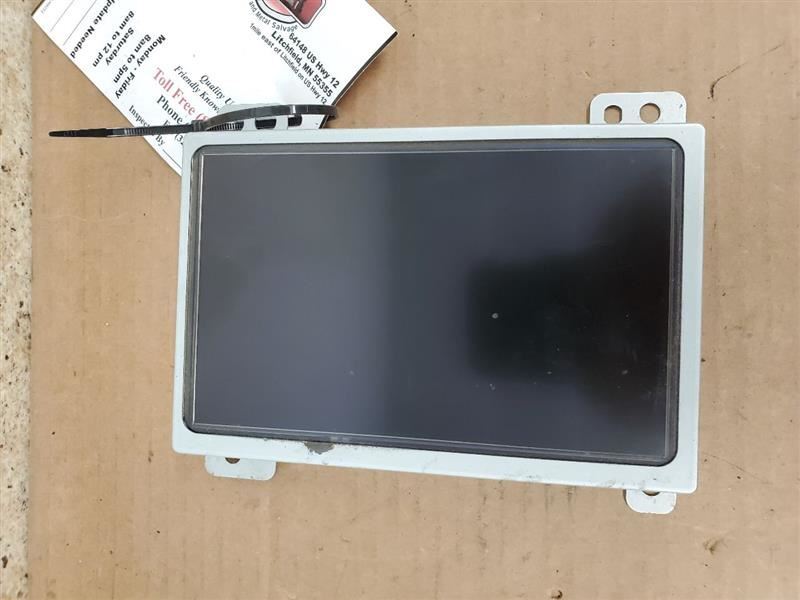 Info-GPS-TV Screen Dash Mounted Lower 7" Fits 10-17 TERRAIN 280726