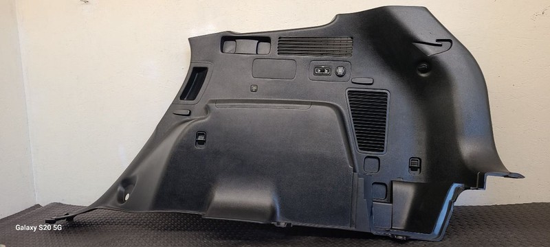 21-24 Kia Sorento Right Passenger Quarter Trim Panel Black OEM 85740-P2230-WK