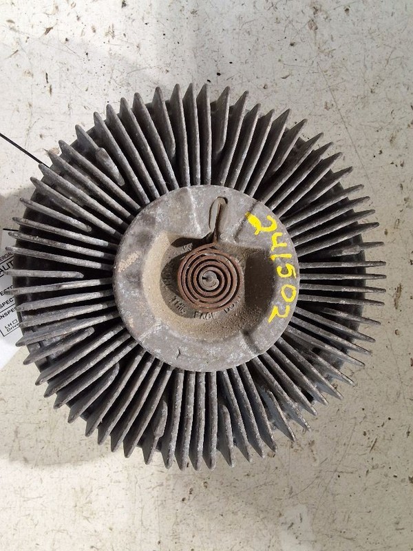 Fan Clutch Classic Style Creased Door Skin Fits 99-07 SIERRA 2500 PICKUP 3362145