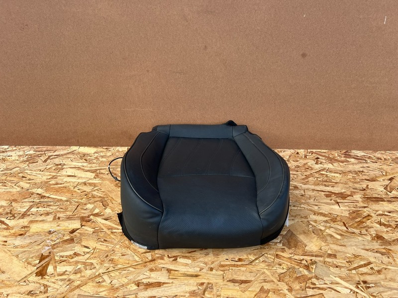 INFINITI M37 M56 Q70 Q70L 11-19 OEM FRONT RIGHT RH LOWER SEAT SKIN CUSHION BLACK