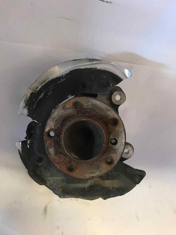 Spindle Knuckle Front BMW 325I Left 06