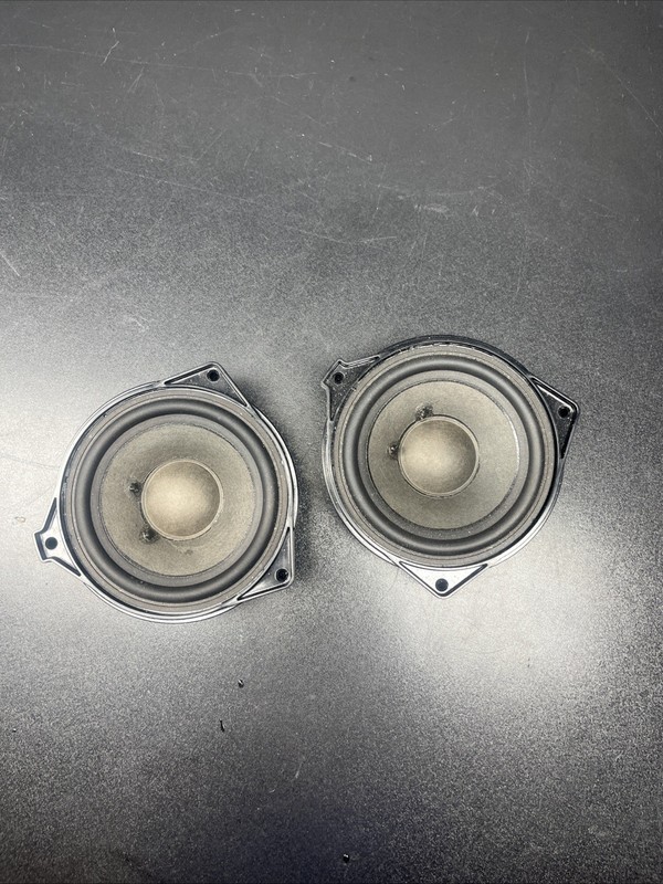 2014 - 2017 MERCEDES W222 S550 REAR RIGHT & LEFT DECK SHELF SPEAKER SET OEM